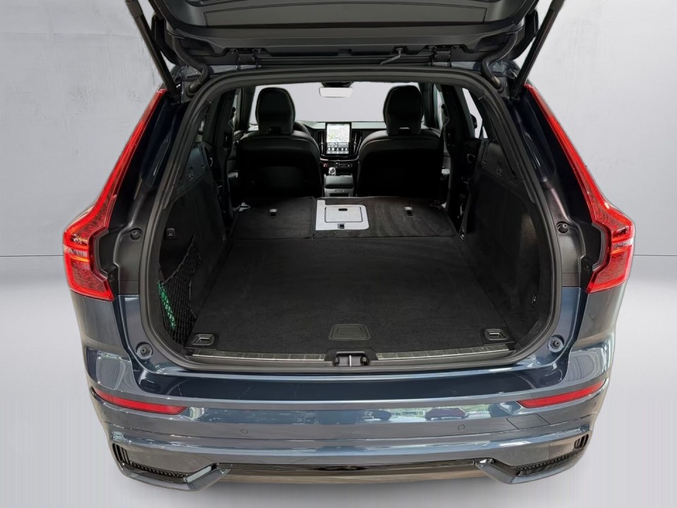 Volvo XC 60 B5 AWD Plus Black Edition - foto 39