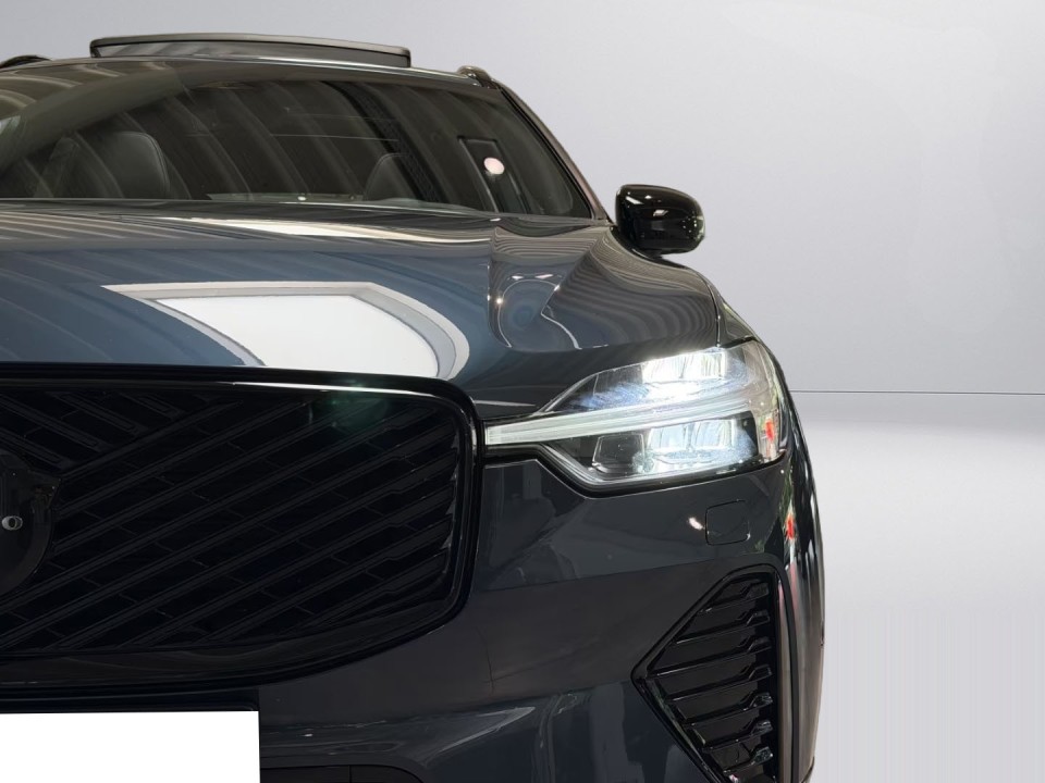 Volvo XC 60 B5 AWD Plus Black Edition - foto 41