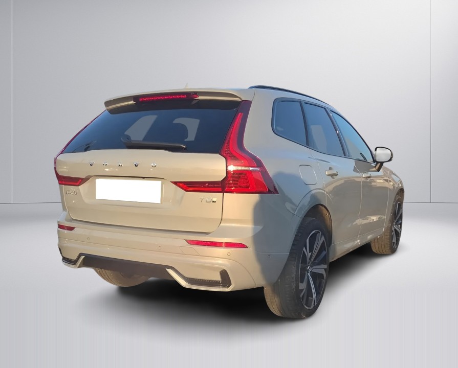 Volvo XC 60 T8 AWD Recharge Plus Dark (3)