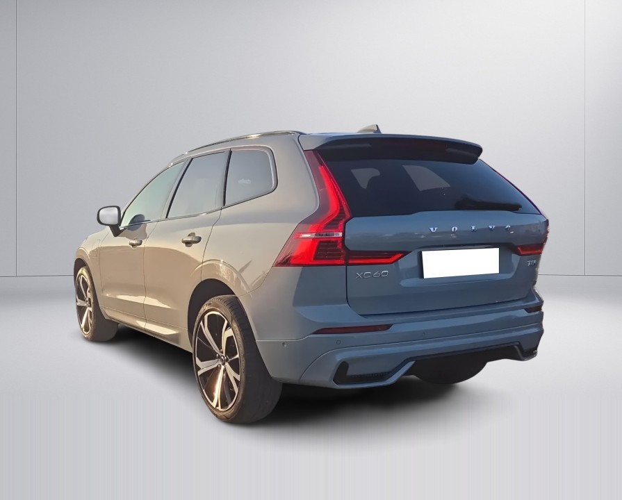 Volvo XC 60 T8 AWD Recharge Plus Dark (5)