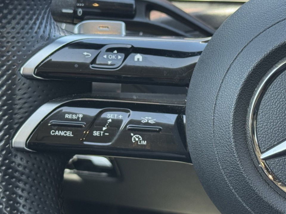 Mercedes-Benz C 300 4MATIC - foto 18