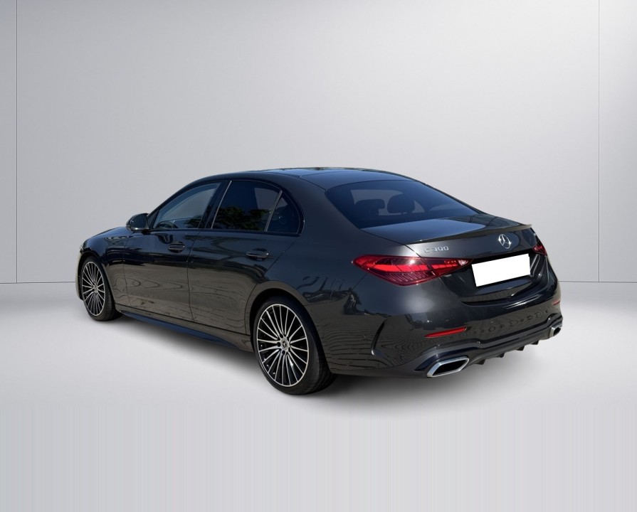 Mercedes-Benz C 300 4MATIC (5)