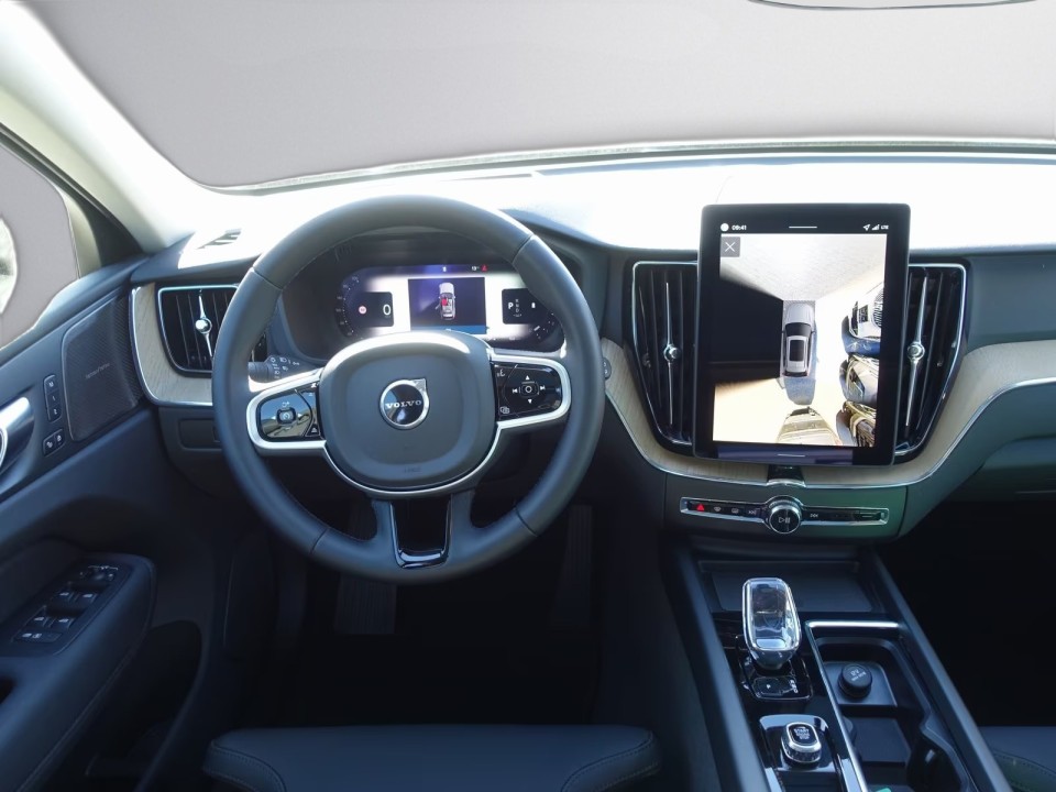 Volvo XC 60 Plus Dark B5 - foto 14