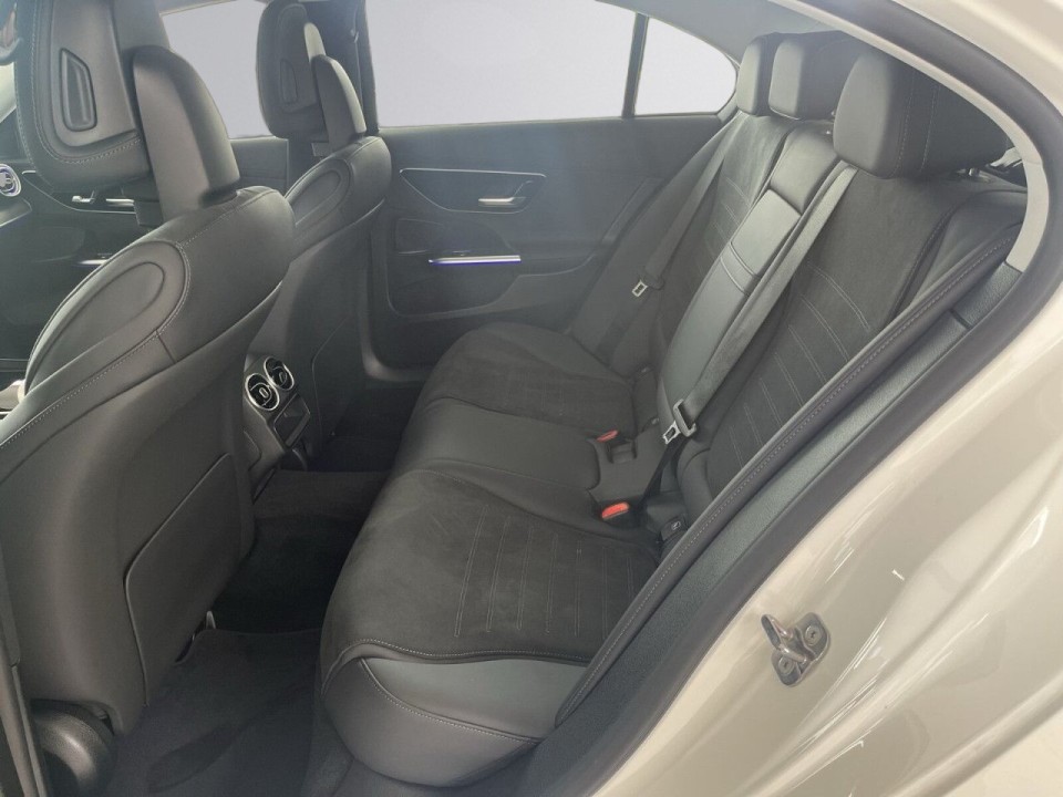 Mercedes-Benz C 200d - foto 11