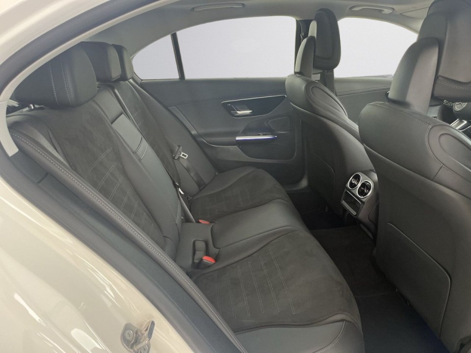 Mercedes-Benz C 200d - foto 12