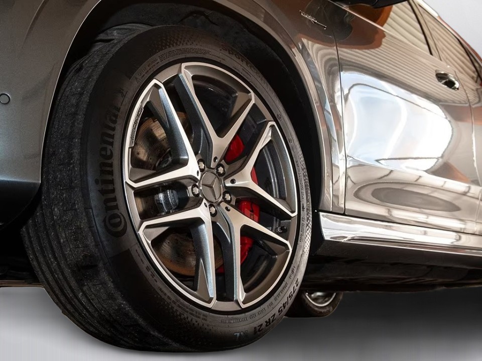 Mercedes-Benz GLE 53 AMG - foto 18