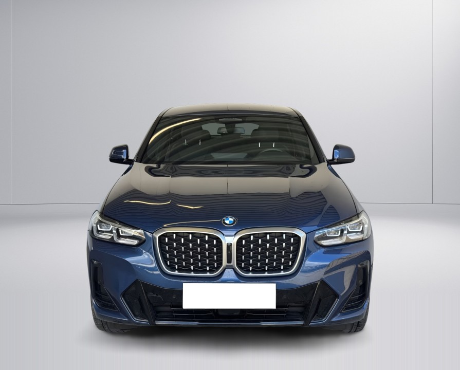 BMW X4 xDrive30i M-Sport (2)