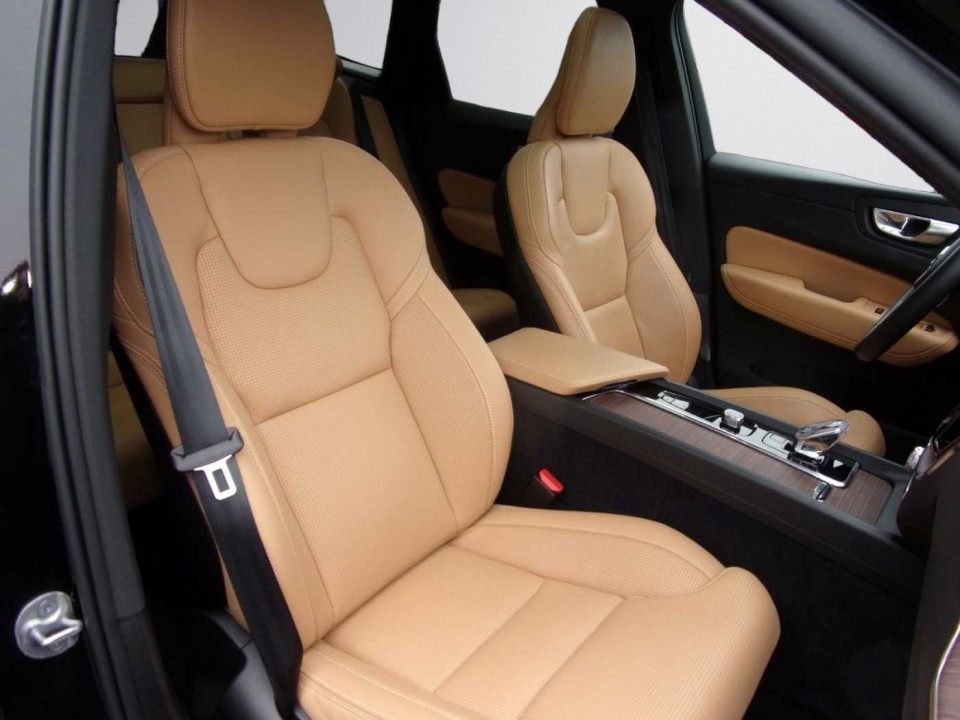 Volvo XC 60 T8 Inscription Recharge - foto 12
