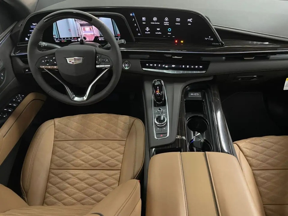 Cadillac Escalade - foto 7