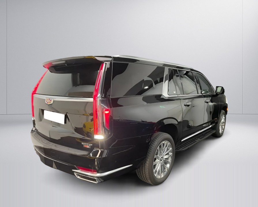 Cadillac Escalade (2)