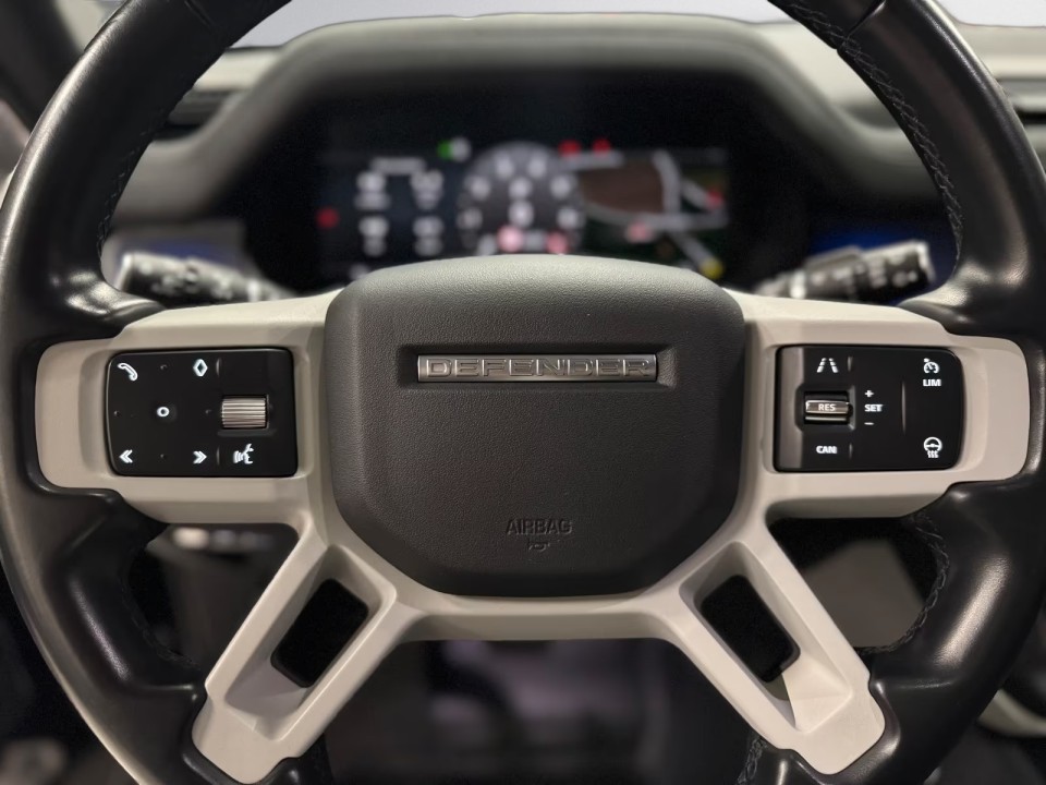 Land Rover Defender 90 P400 XS Edition - foto 15