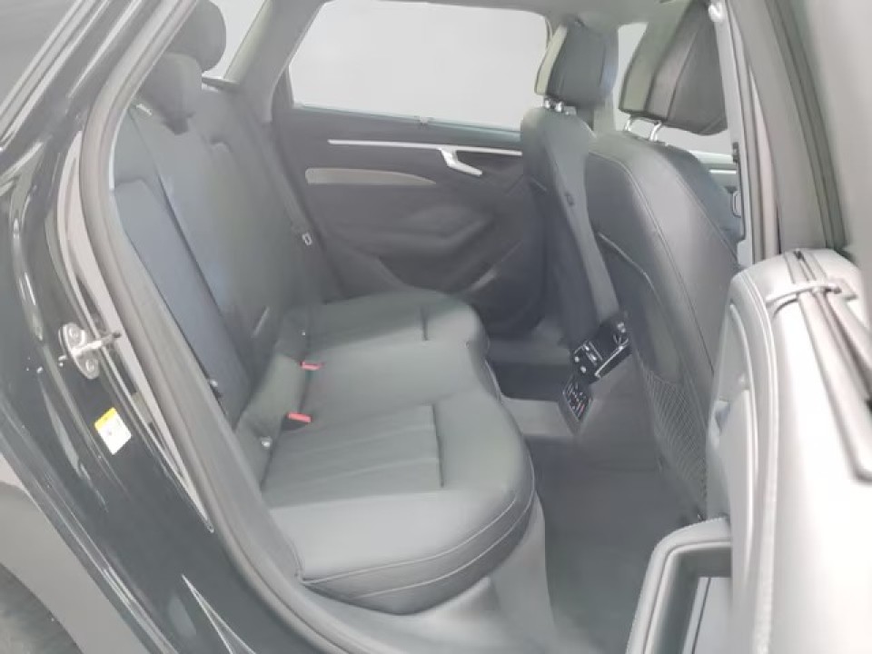 Audi A6 Avant - foto 14