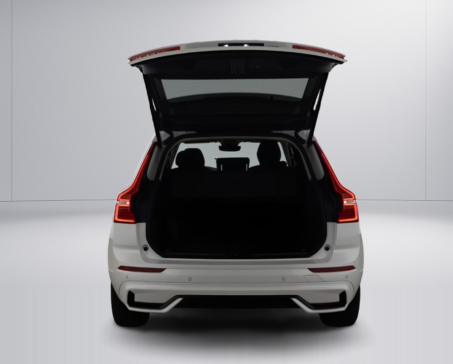 Volvo XC 60 Plus Dark B5 - foto 22
