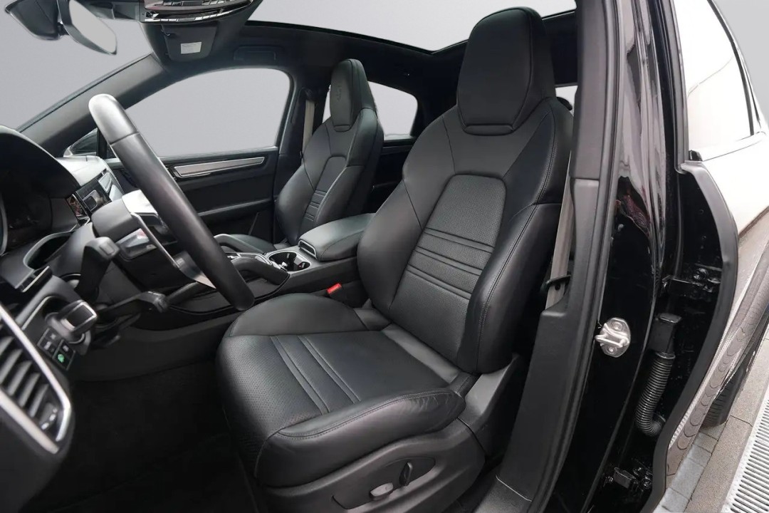 Porsche Cayenne Coupe E-Hybrid - foto 10