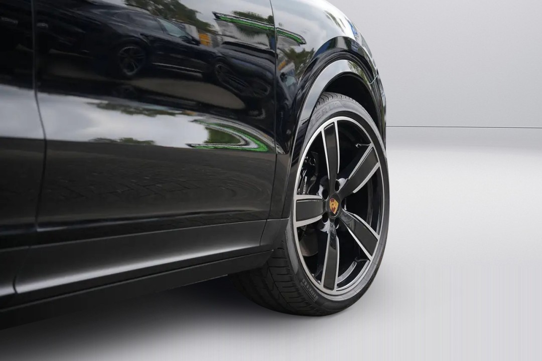 Porsche Cayenne Coupe E-Hybrid - foto 15
