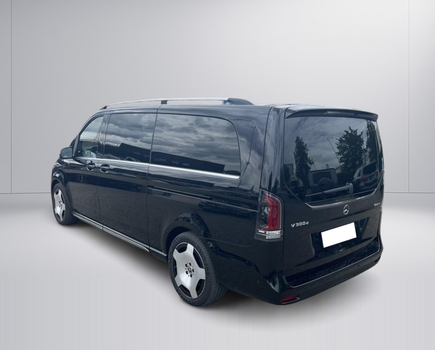 Mercedes-Benz V 300d EXCLUSIVE 4MATIC (3)