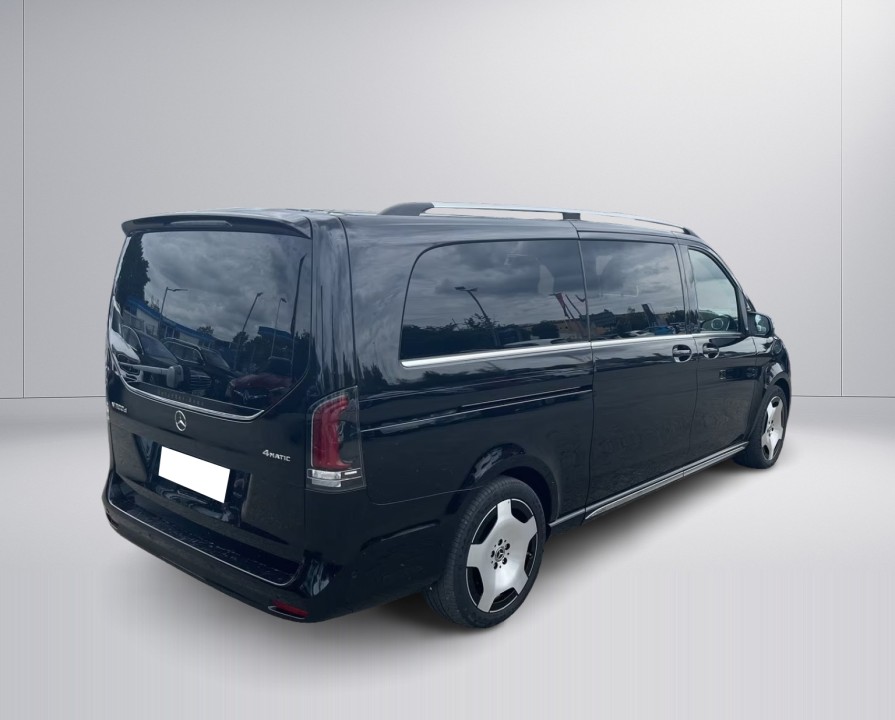 Mercedes-Benz V 300d EXCLUSIVE 4MATIC (2)