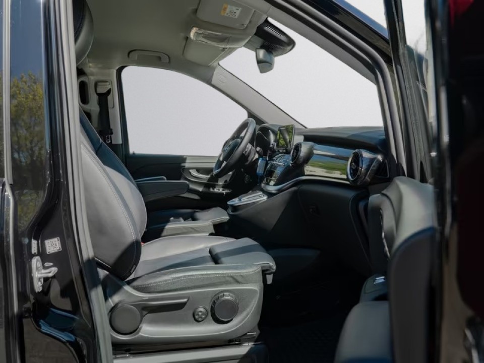 Mercedes-Benz V 250 - foto 7