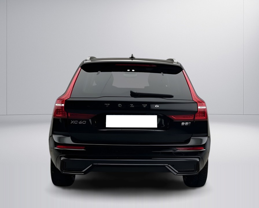 Volvo XC 60 B5 B AWD Plus Dark (4)