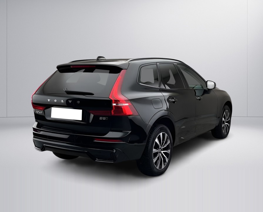 Volvo XC 60 B5 B AWD Plus Dark (3)
