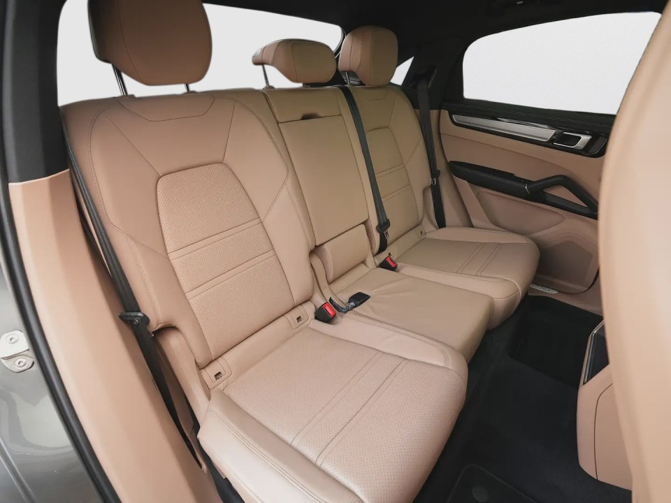 Porsche Cayenne Coupe E-Hybrid - foto 16