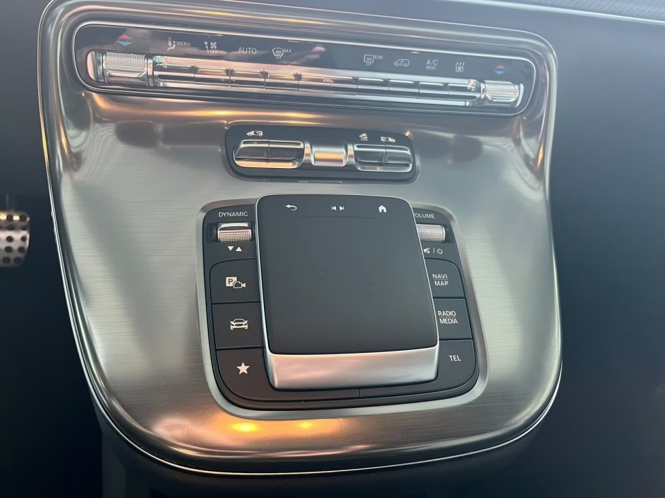Mercedes-Benz V 300d EXCLUSIVE 4MATIC - foto 10