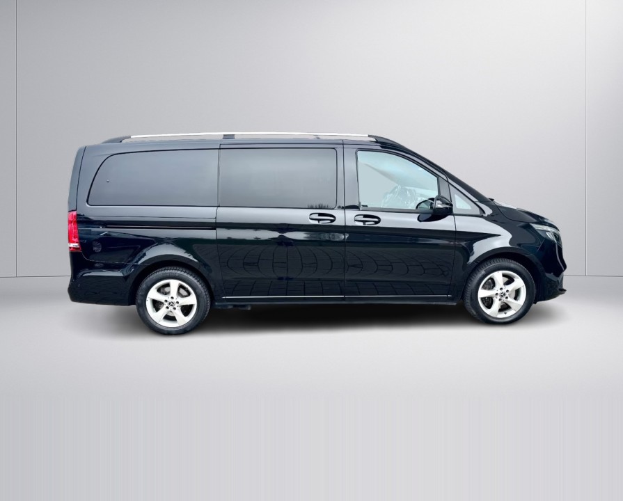 Mercedes-Benz V 250 4MATIC (2)