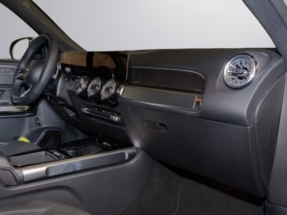 Mercedes-Benz GLB 220d 4MATIC AMG Line - foto 6