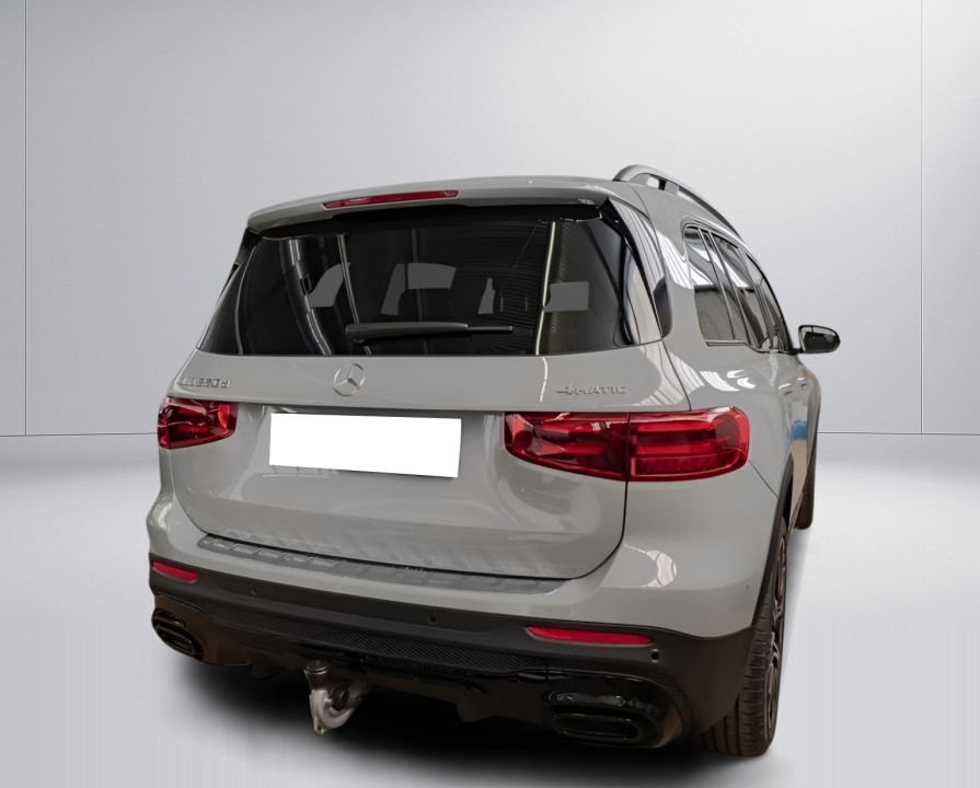Mercedes-Benz GLB 220d 4MATIC AMG Line (4)
