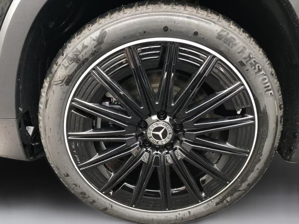 Mercedes-Benz GLB 220d 4MATIC AMG Line - foto 14