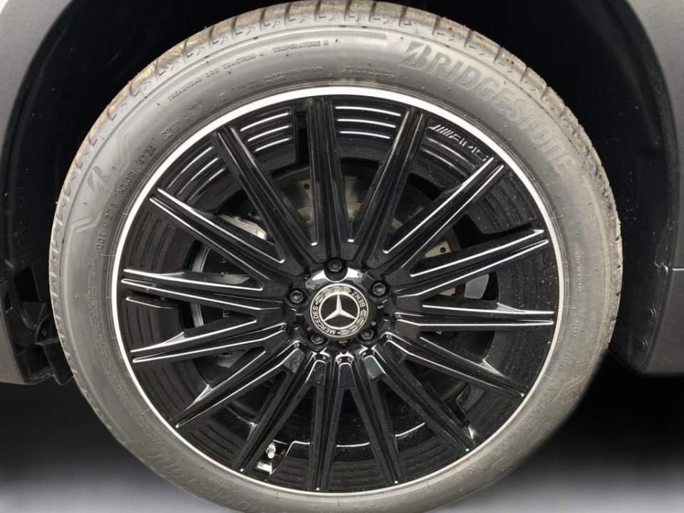 Mercedes-Benz GLB 220d 4MATIC AMG Line - foto 14