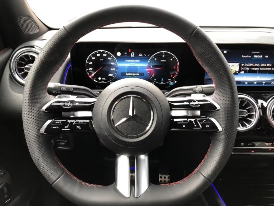 Mercedes-Benz GLB 220d 4MATIC AMG Line - foto 7