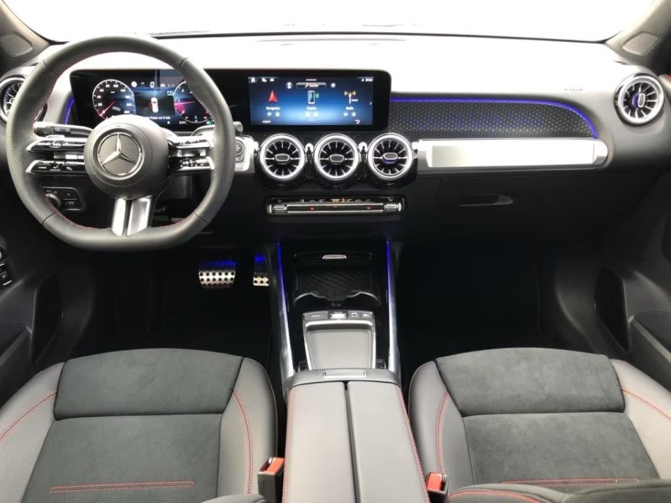 Mercedes-Benz GLB 220d 4MATIC AMG Line - foto 6