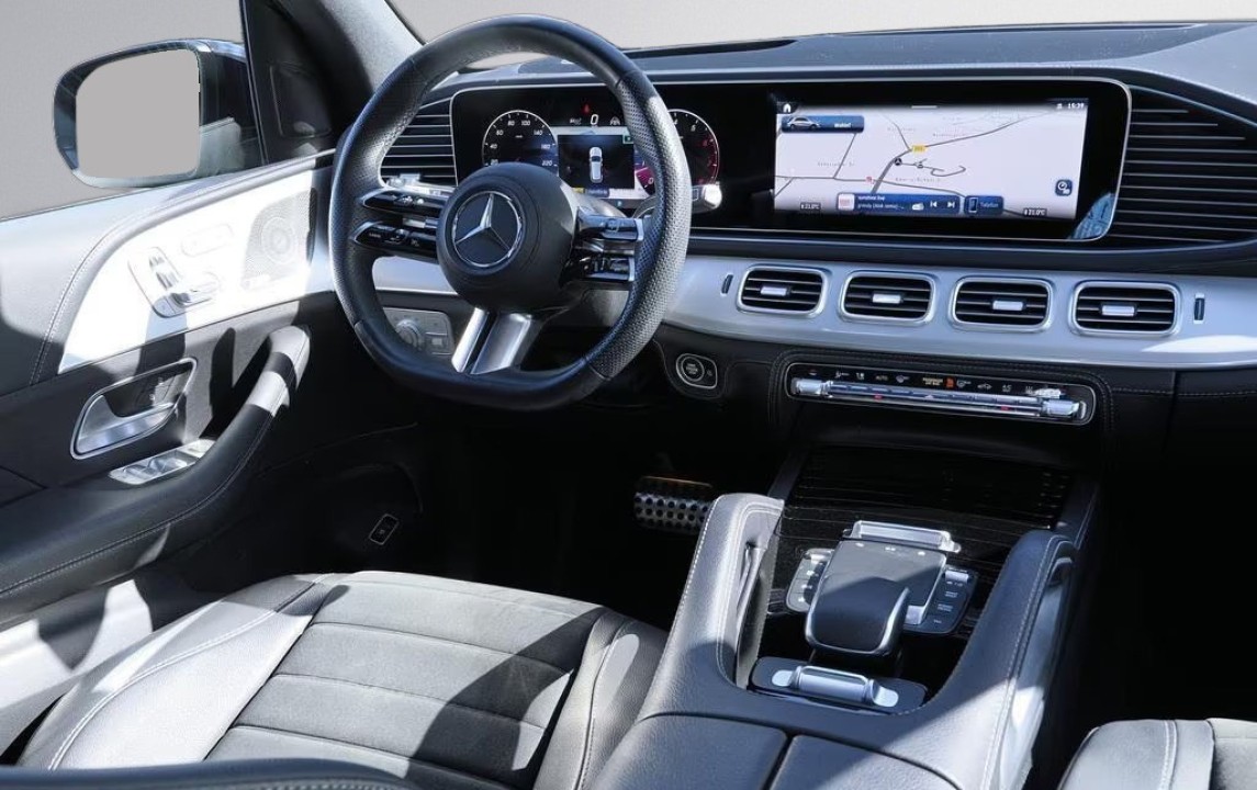 Mercedes-Benz GLE 450 4MATIC AMG Line - foto 8