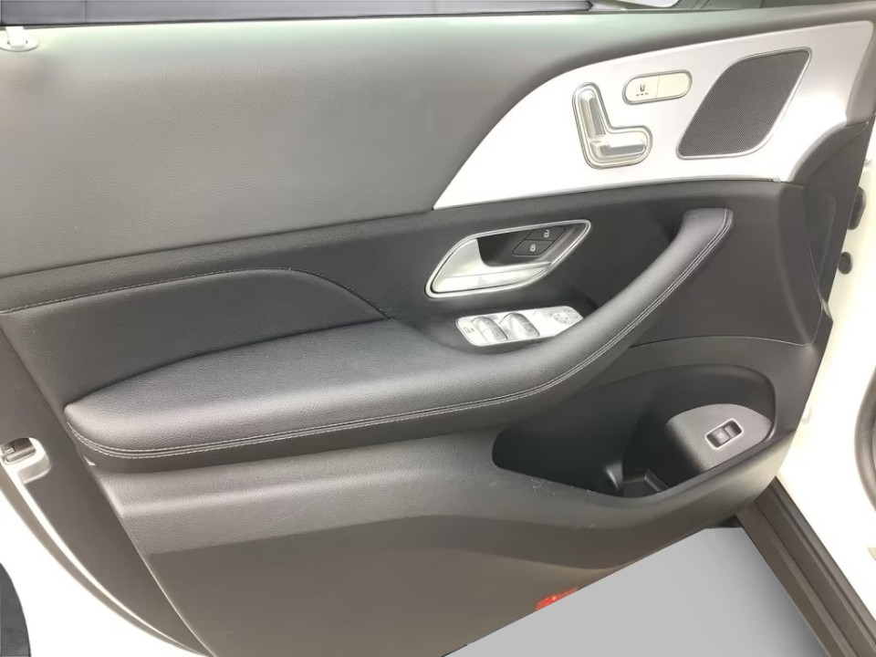Mercedes-Benz GLE 300d 4MATIC - foto 15