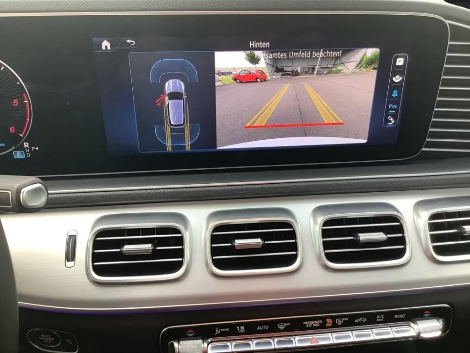 Mercedes-Benz GLE 300d 4MATIC - foto 10
