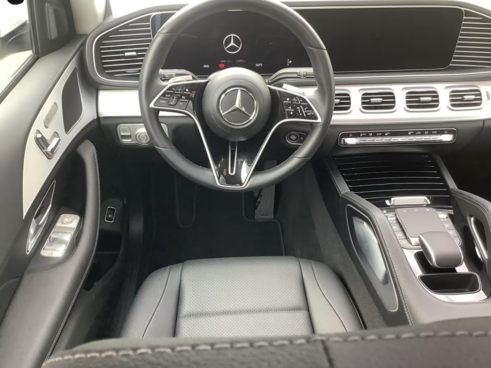 Mercedes-Benz GLE 300d 4MATIC - foto 6