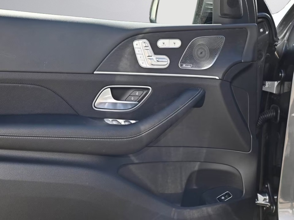 Mercedes-Benz GLE 350de 4MATIC - foto 18