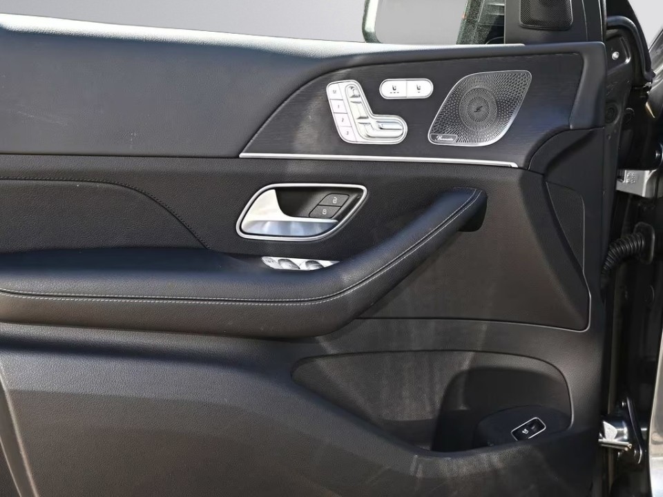 Mercedes-Benz GLE 350de 4MATIC - foto 19