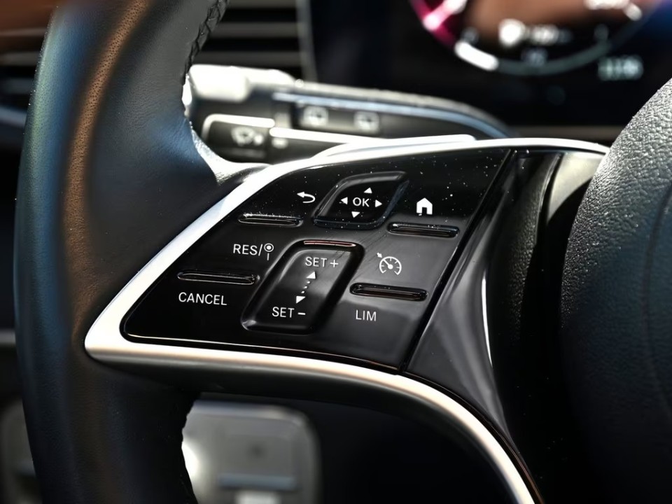 Mercedes-Benz GLE 350de 4MATIC - foto 7