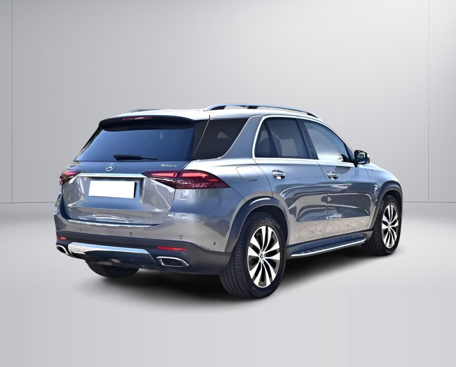 Mercedes-Benz GLE 350de 4MATIC (2)