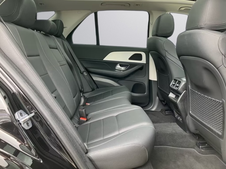 Mercedes-Benz GLE 300d 4MATIC - foto 12
