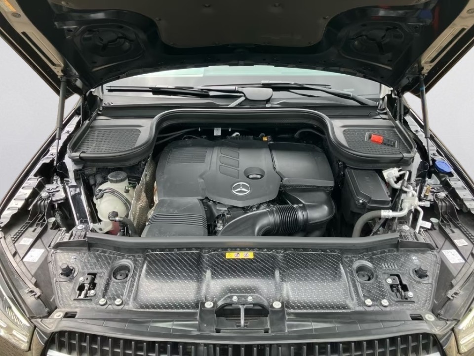 Mercedes-Benz GLE 300d 4MATIC - foto 15