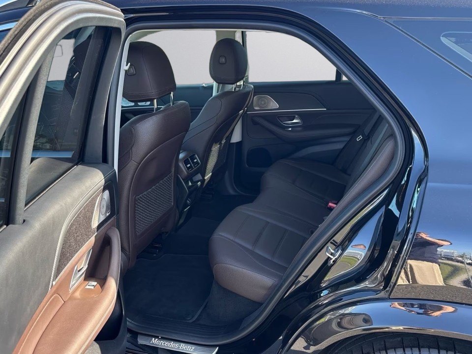Mercedes-Benz GLE 300d 4MATIC AMG - foto 7