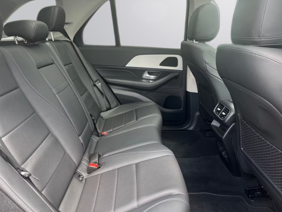 Mercedes-Benz GLE 350de 4MATIC - foto 7
