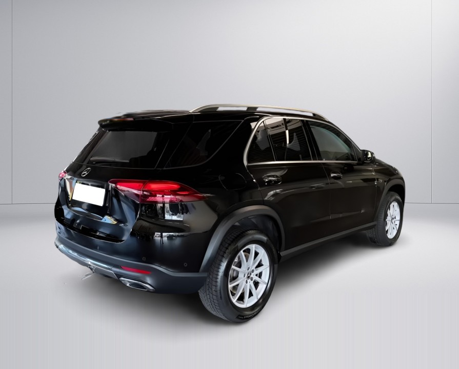 Mercedes-Benz GLE 300d 4MATIC (3)
