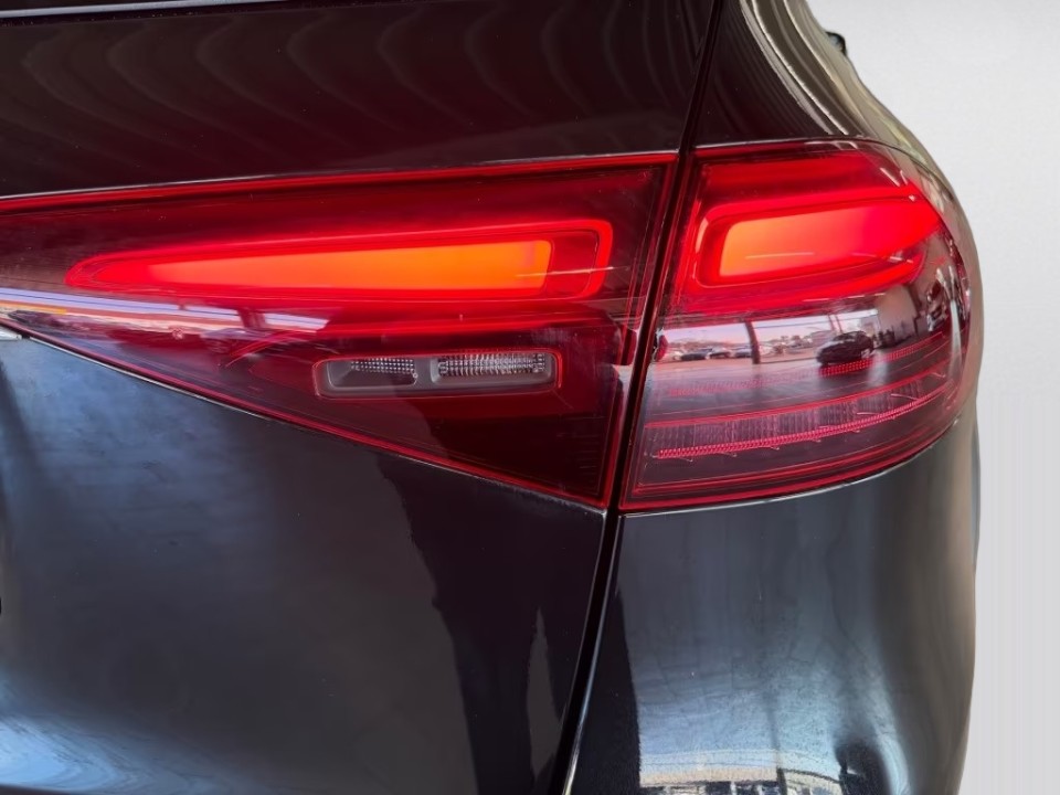 Mercedes-Benz GLE 300d 4MATIC - foto 13