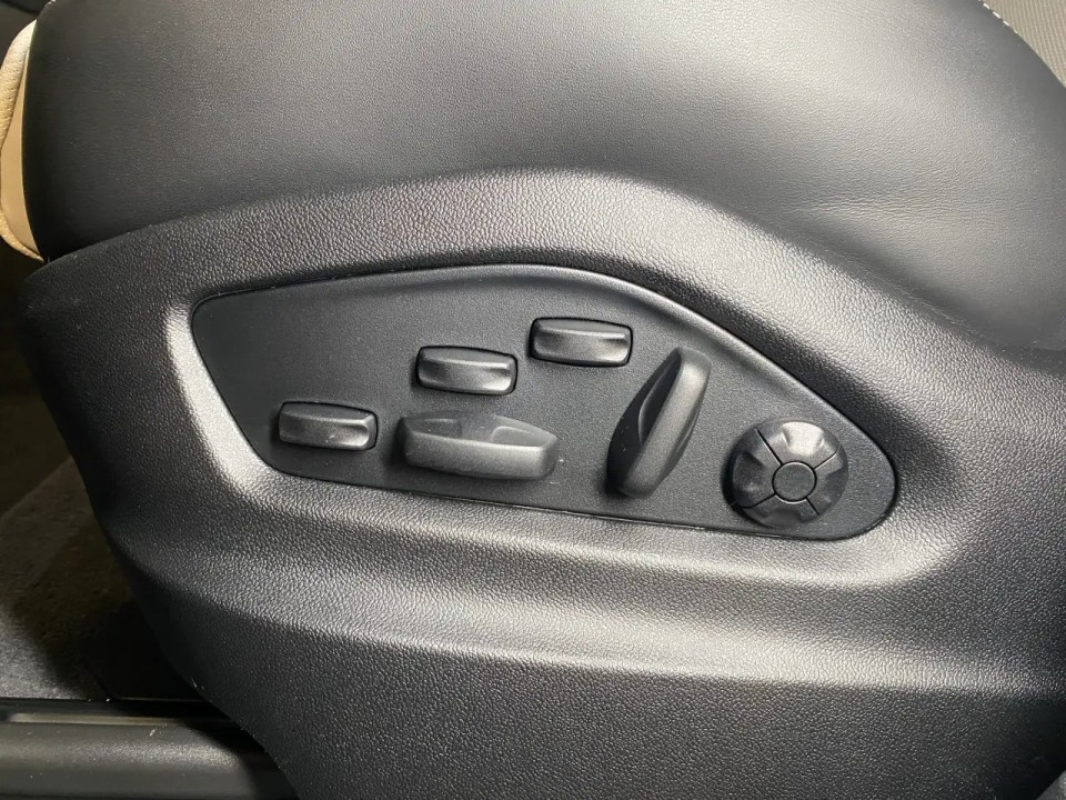 Porsche Cayenne Coupe E-Hybrid Black Edition - foto 19