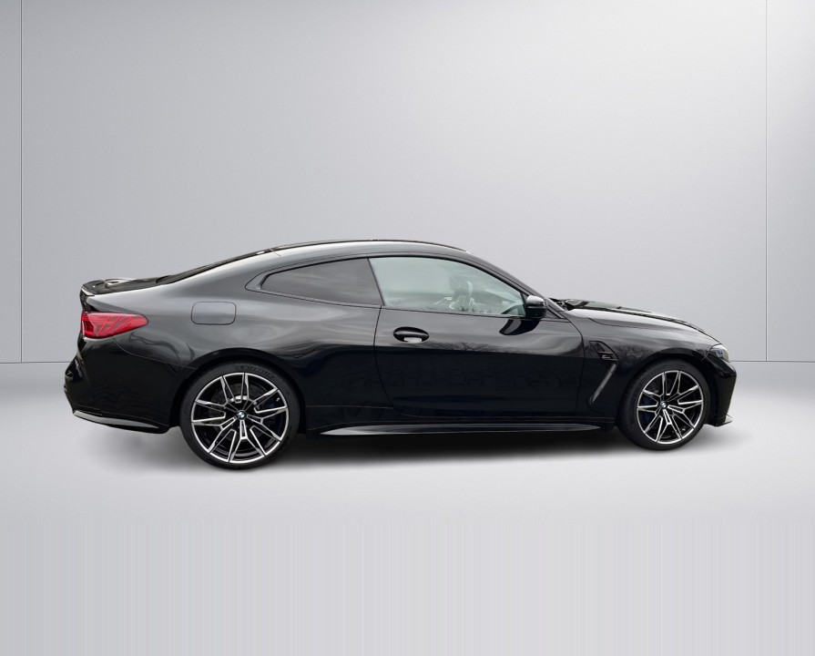 BMW M4 Competition M (2)
