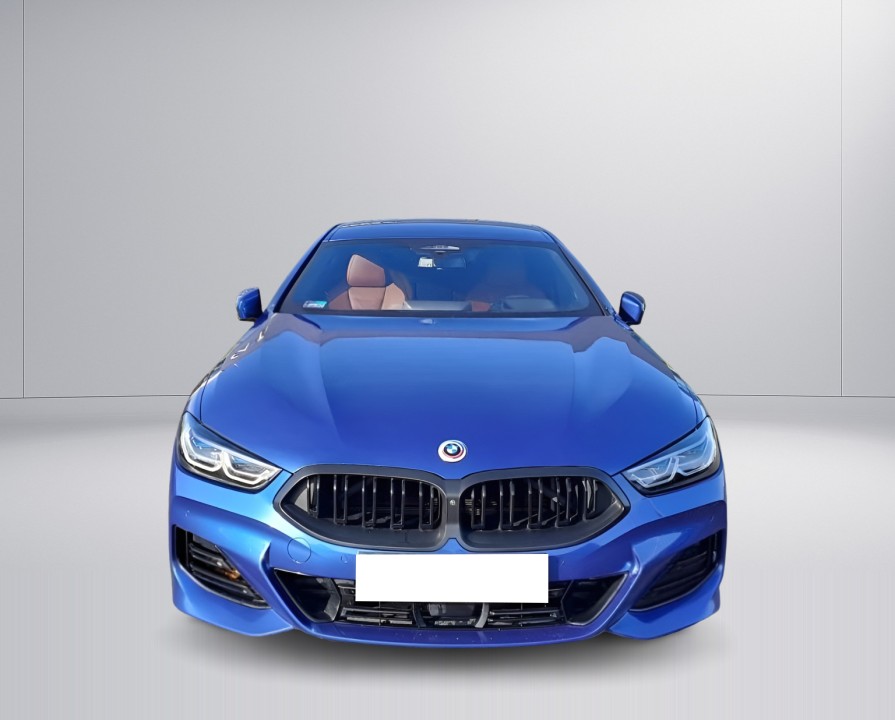 BMW Seria 8 840i xDrive (2)